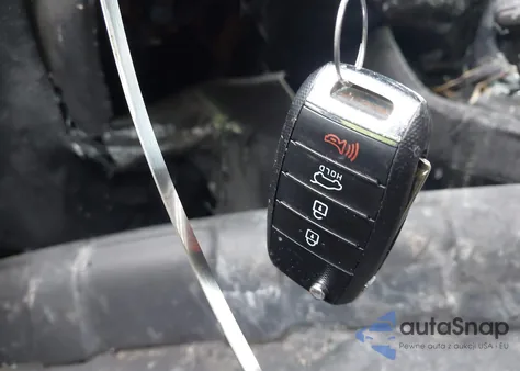 2018 Kia Sportage Lx z USA, uszkodzony, nr VIN KNDPM3AC4J7483935